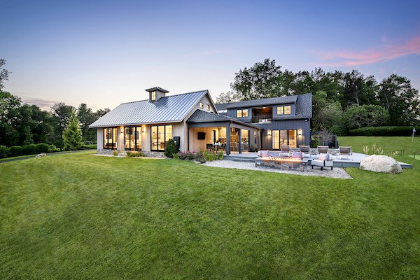 Ein Bauernhaus, das von This Old House modernisiert wurde.